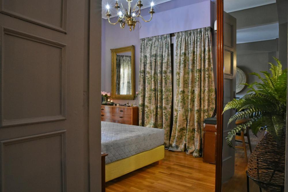 Pepromeno Luxury Apartment In The City Center 칼라마타 외부 사진